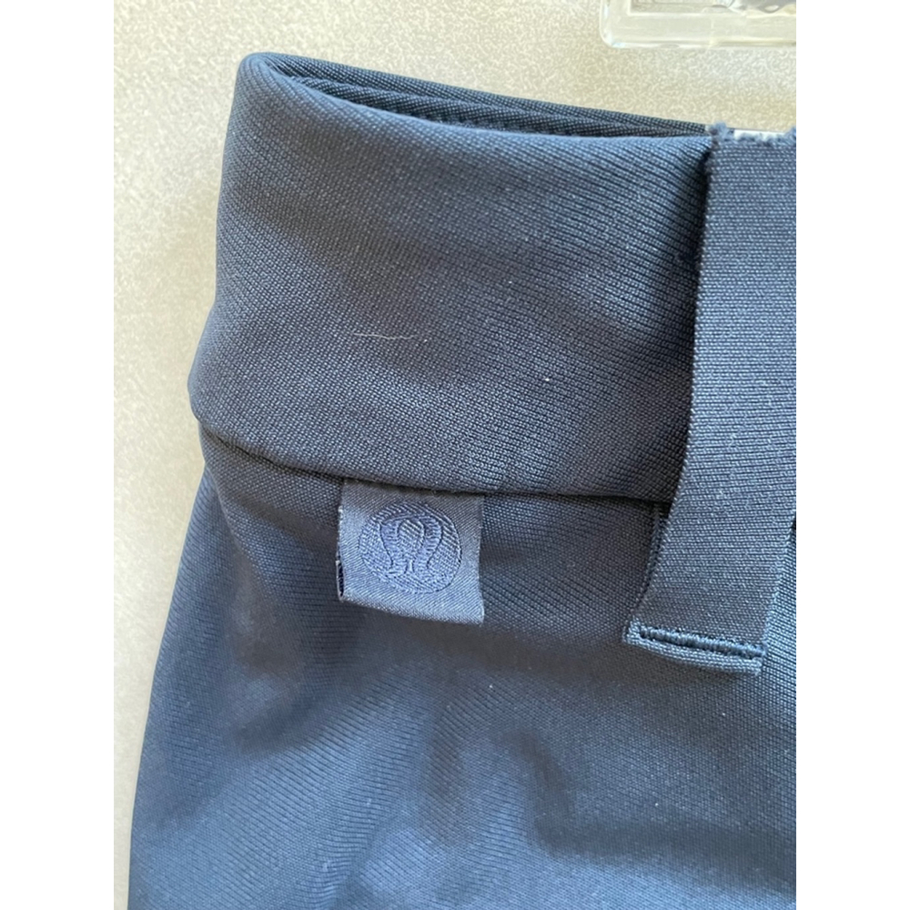Men's Lululemon Pants, Size 31, Dark Blue - Picture 4 of 5